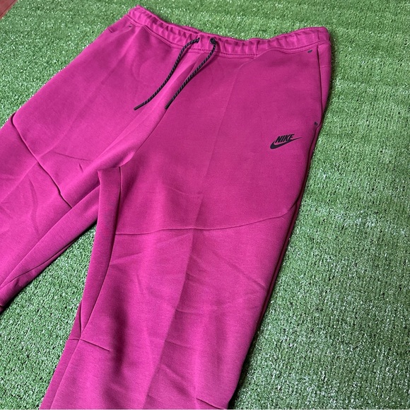 Nike Sportswear Tech Fleece Men’s Size XXL-Tall Rosewood Jogger Pants CU4495-653 - Picture 3 of 9